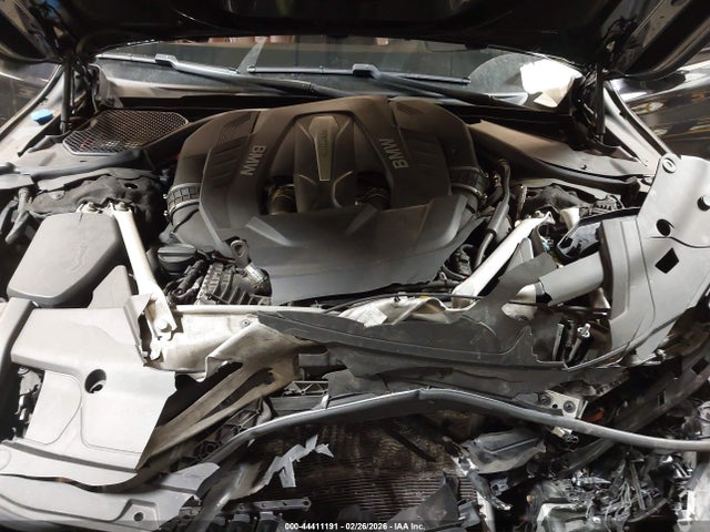 44411191 :رقم المزاد ، WBA7F2C57JB238818 vin ، 2018 Bmw Alpina B7 Xdrive مزاد بيع