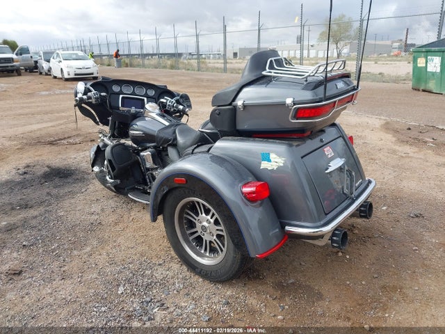 2021 HARLEY-DAVIDSON FLHTCUTG 1HD1MAF10MB858673 Photo 2
