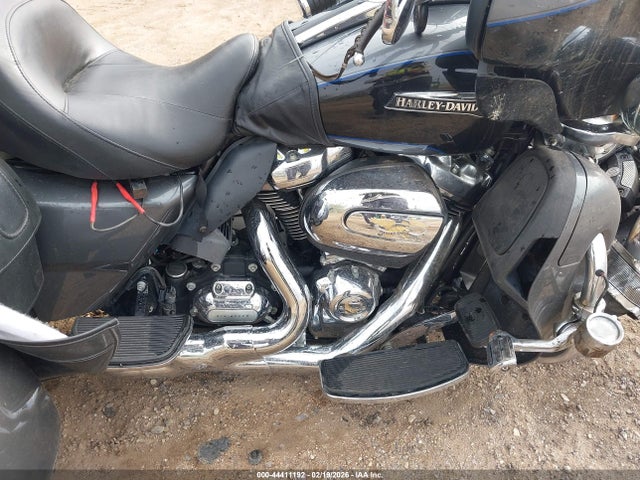 2021 HARLEY-DAVIDSON FLHTCUTG 1HD1MAF10MB858673 Photo 7
