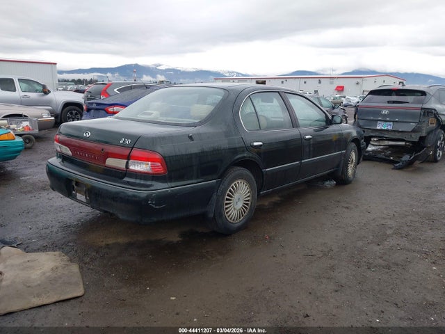 Продажа на аукционе авто 1998 Infiniti I30 Standard/touring, vin: JNKCA21A6WT618619, номер лота: 44411207