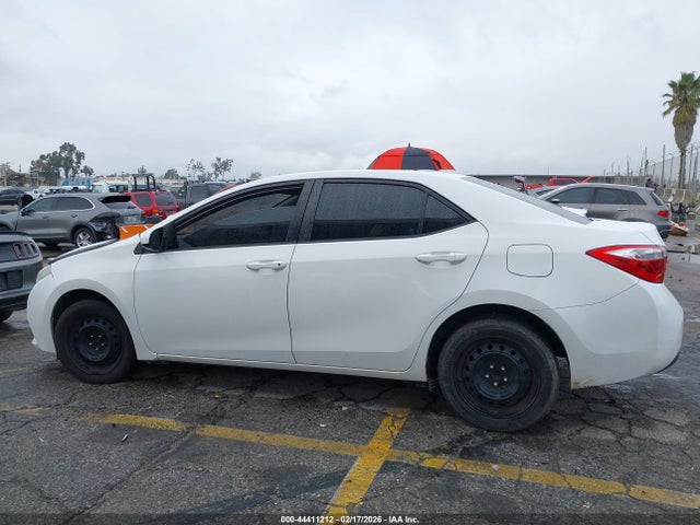 Toyota COROLLA LE 2015 5YFBURHE2FP294405 Image 14