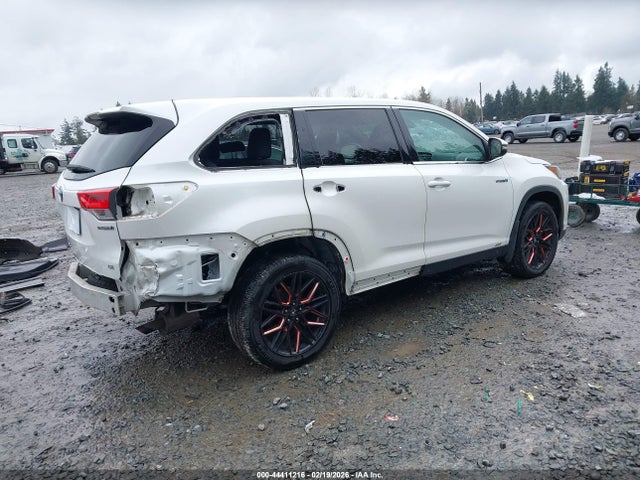 Toyota Highlander Hybrid Le 2019 5TDBGRFH0KS062715 Image 4