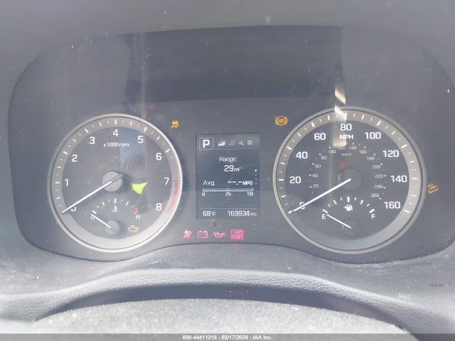 44411218 :رقم المزاد ، KM8J33A40JU790999 vin ، 2018 Hyundai Tucson Sel مزاد بيع