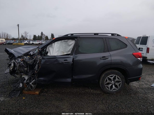 Subaru Forester Premium 2023 JF2SKAEC8PH458104 Image 13