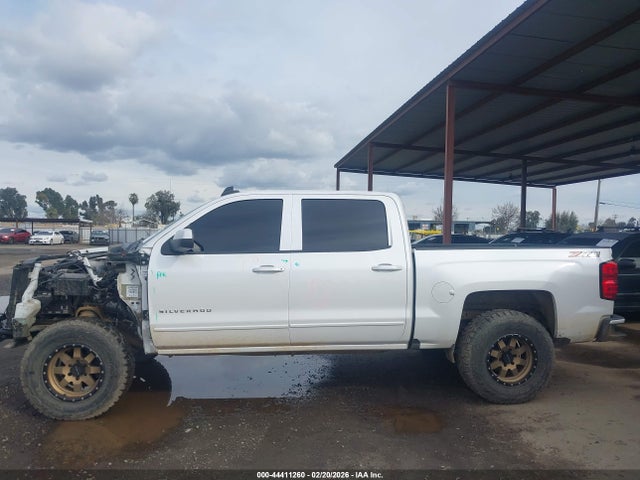 3GCUKREC0JG423290 Chevrolet Silverado 1500 2lt