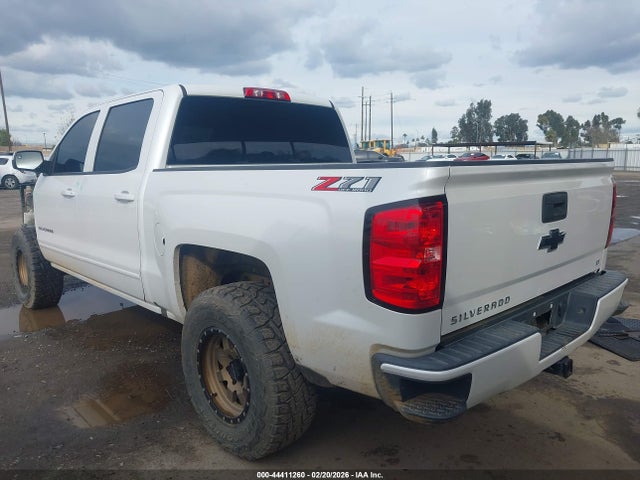 3GCUKREC0JG423290 Chevrolet Silverado 1500 2lt
