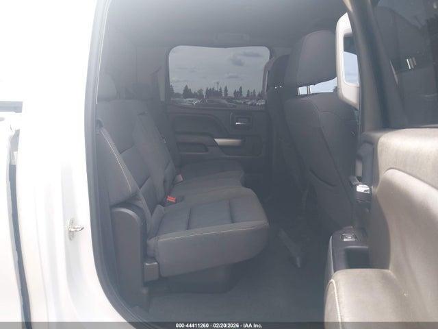 3GCUKREC0JG423290 Chevrolet Silverado 1500 2lt