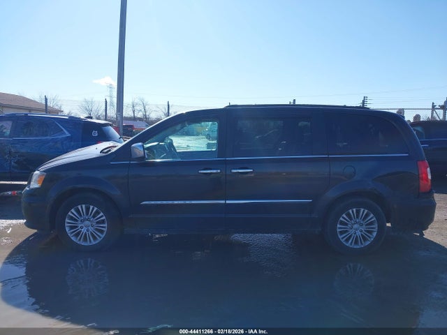 Aukcja sprzedaży 2015 Chrysler Town & Country Touring-l, vin: 2C4RC1CG0FR646635, numer aukcji: 44411266
