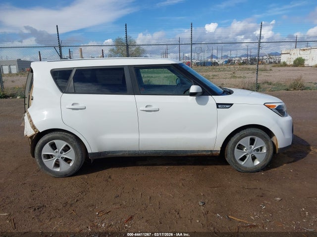 KNDJN2A25G7392914 KIA Soul