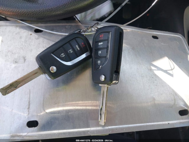 44411270 :رقم المزاد ، 5YFB4MDE8SP274498 vin ، 2025 Toyota Corolla Le مزاد بيع