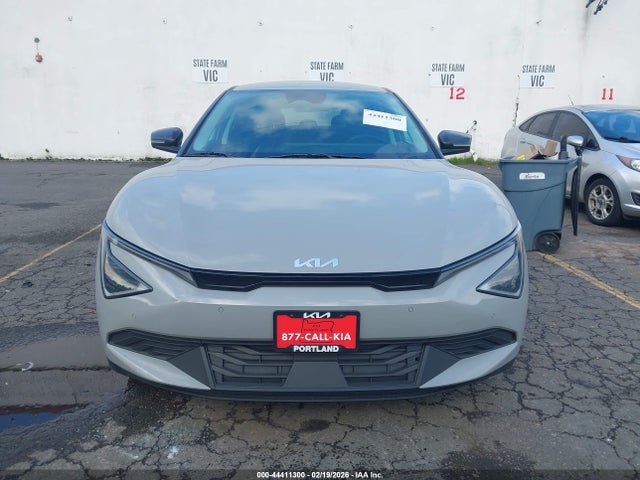 5XYC3DJC5SG011299 KIA Ev6 Light/wind/light Long Range