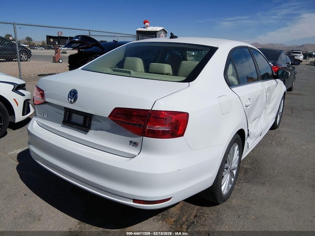 2015 VOLKSWAGEN JETTA 3VWD07AJ5FM231321 Photo 3