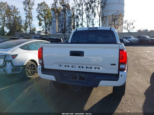 3TMCZ5AN7KM237658 Toyota Tacoma Trd Off Road