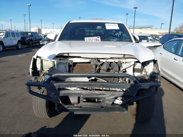 3TMCZ5AN7KM237658 Toyota Tacoma Trd Off Road