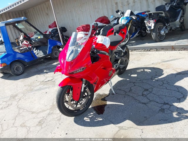 Ducati Panigale V4/v4s 2026 ZDMDAG6W6TB006630 Image 2