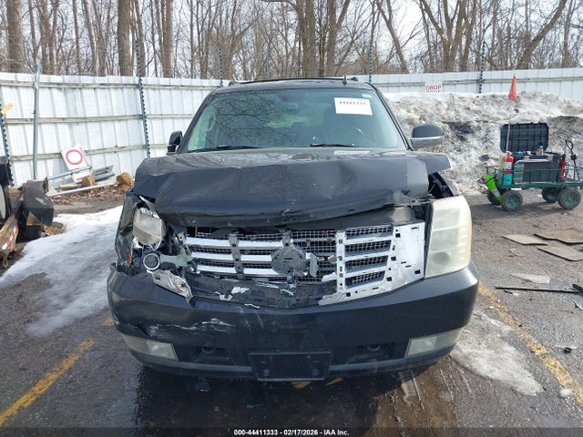 44411333 :رقم المزاد ، 1GYFK66847R300676 vin ، 2007 Cadillac Escalade Esv Standard مزاد بيع