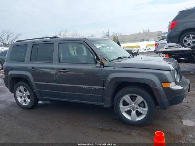 Продажа на аукционе авто 2015 Jeep Patriot Sport, vin: 1C4NJPBB2FD118238, номер лота: 44411340