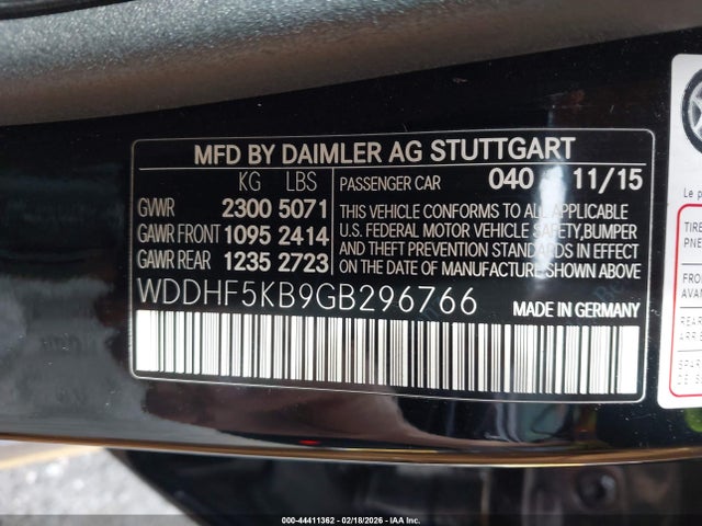 2016 MERCEDES-BENZ E 350 WDDHF5KB9GB296766 Photo 8