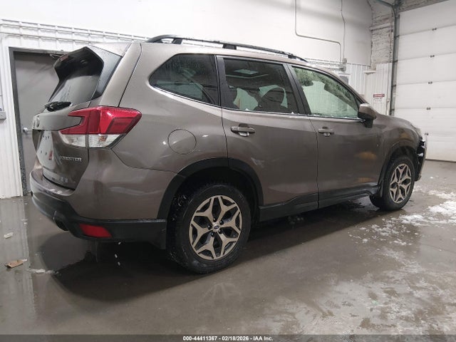 Subaru Forester Premium 2023 JF2SKADC0PH530687 Image 4