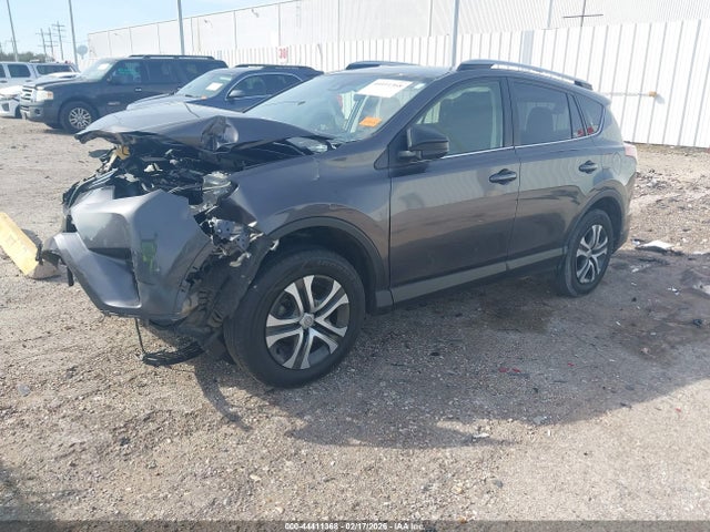 Toyota RAV4 LE 2018 JTMZFREV1JJ187484 Image 2