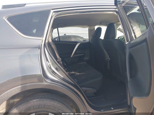 Toyota RAV4 LE 2018 JTMZFREV1JJ187484 Image 8
