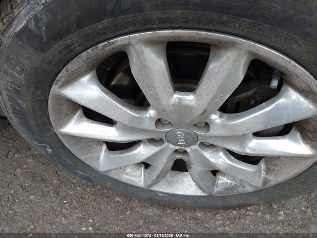 1C4PJLDS7FW738103 Jeep Cherokee Limited
