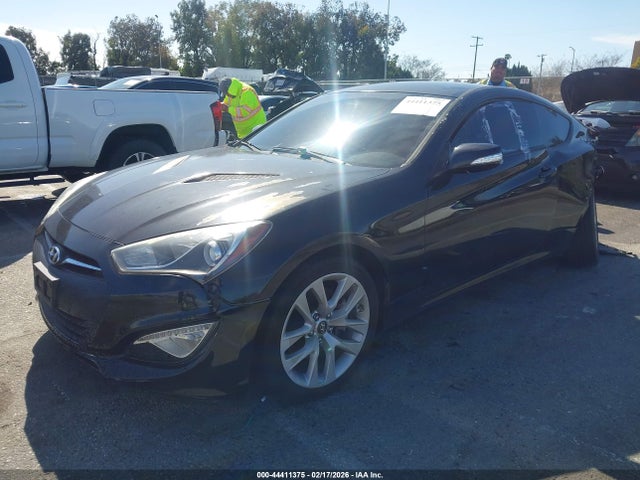 KMHHU6KJ6FU124321 Hyundai Genesis 3.8 Base