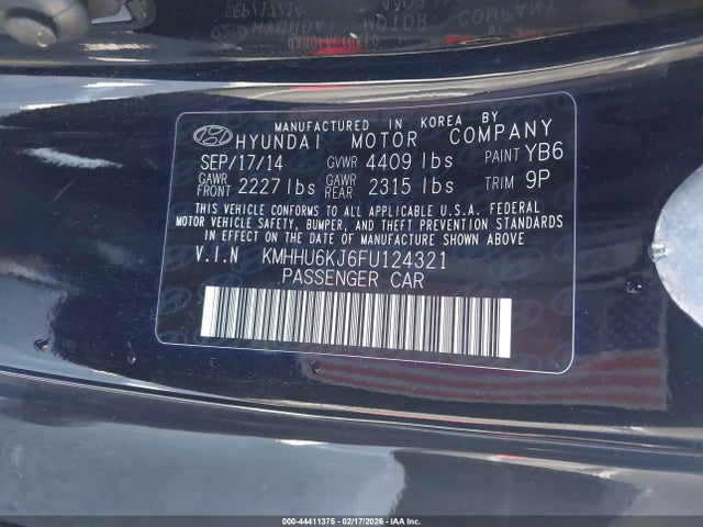 KMHHU6KJ6FU124321 Hyundai Genesis 3.8 Base