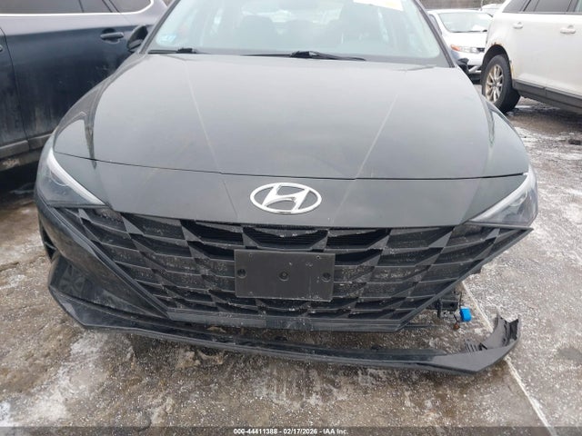 KMHLM4AG6PU452649 Hyundai ELANTRA SEL