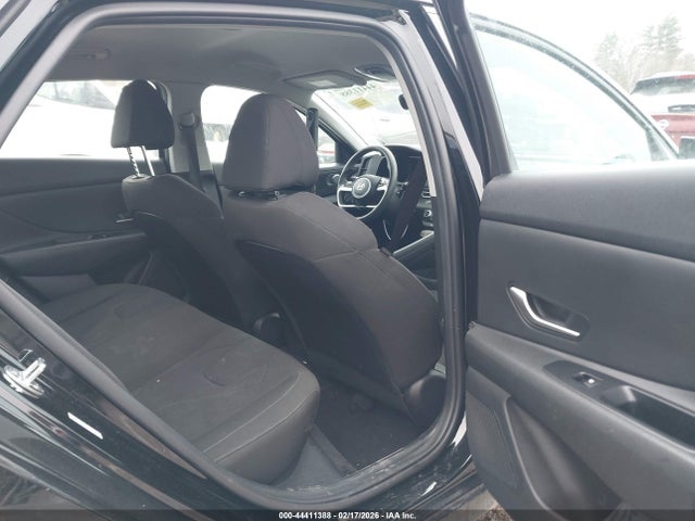 KMHLM4AG6PU452649 Hyundai ELANTRA SEL