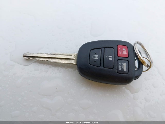 2T1BURHE7GC711602 Toyota Corolla S Plus