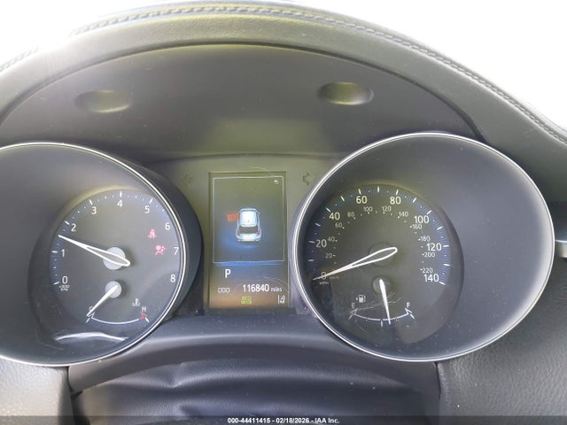 JTNKHMBX5J1001915 Toyota C-HR XLE