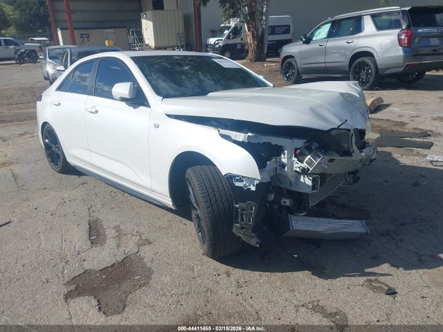 2024 CADILLAC CT4 1G6DC5RK7R0114944 Photo 0