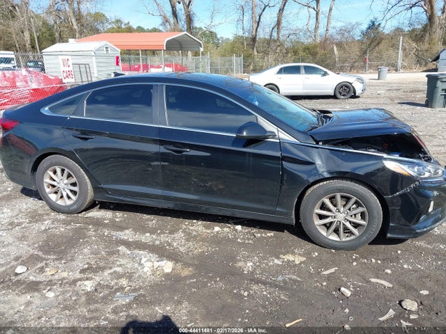 5NPE24AF8JH681152 Hyundai SONATA SE