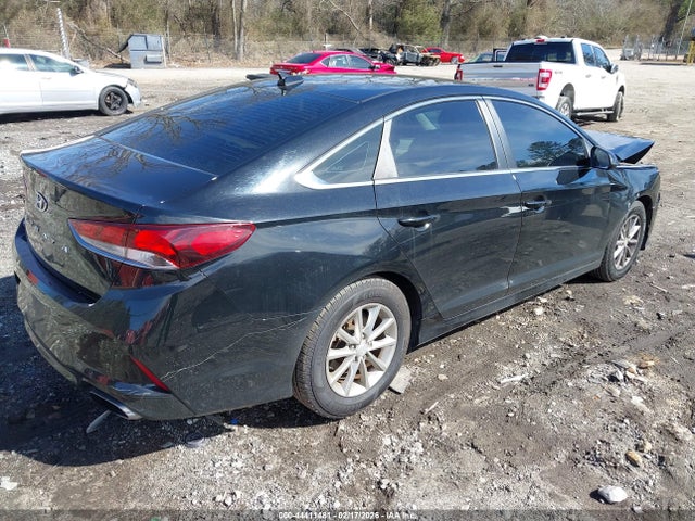 5NPE24AF8JH681152 Hyundai SONATA SE