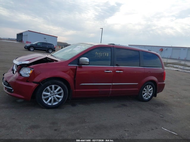 Продажа на аукционе авто 2016 Chrysler Town & Country Limited Platinum, vin: 2C4RC1GG2GR174563, номер лота: 44411488