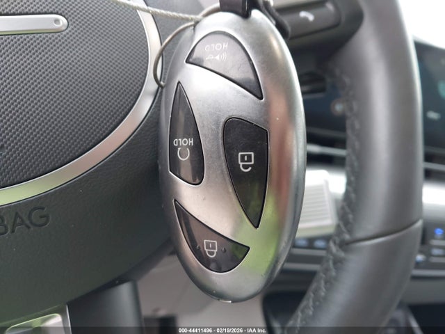KM8HE3A32RU124061 Hyundai Kona Limited