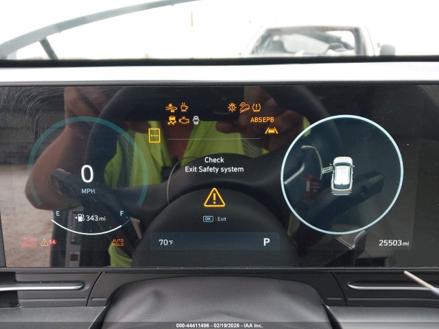 KM8HE3A32RU124061 Hyundai Kona Limited