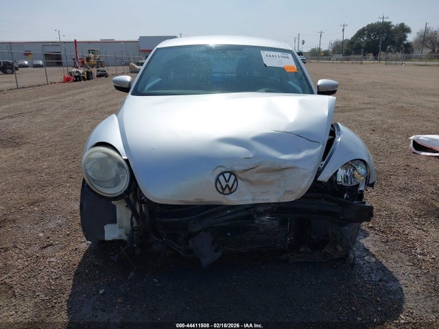 3VWJX7AT7EM610366 Volkswagen Beetle 2.5l