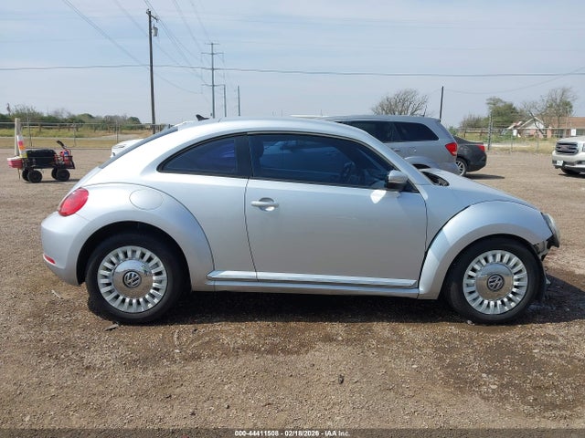 3VWJX7AT7EM610366 Volkswagen Beetle 2.5l