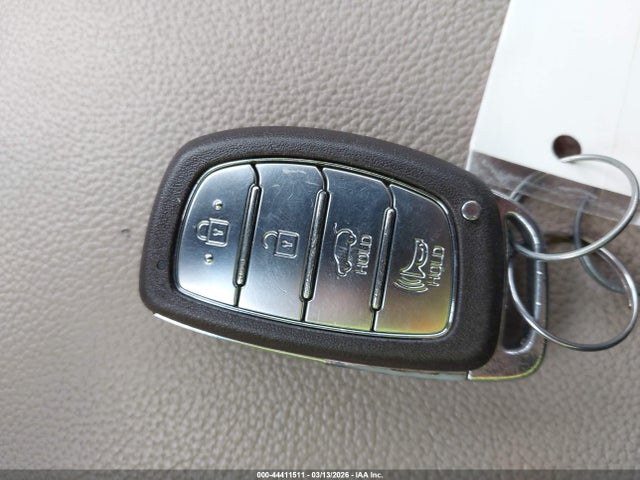 Продажа на аукционе авто 2017 Hyundai Tucson Limited, vin: KM8J33A24HU282916, номер лота: 44411511