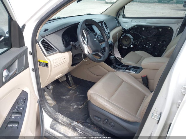 Продажа на аукционе авто 2017 Hyundai Tucson Limited, vin: KM8J33A24HU282916, номер лота: 44411511