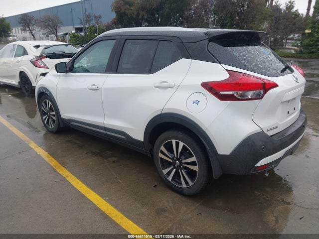 3N1CP5DV9LL495689 Nissan Kicks Sr Xtronic Cvt
