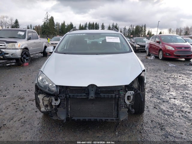 3VWPL7AJ0EM623822 Volkswagen Jetta Sportwagen 2.0l Tdi