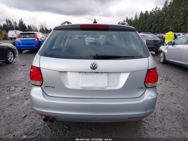 3VWPL7AJ0EM623822 Volkswagen Jetta Sportwagen 2.0l Tdi