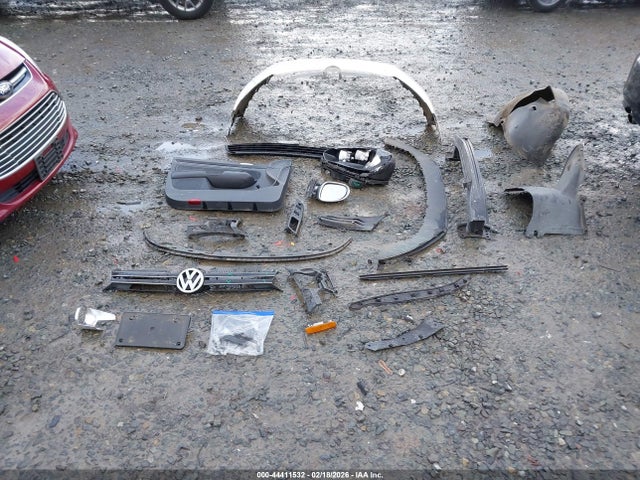 3VWPL7AJ0EM623822 Volkswagen Jetta Sportwagen 2.0l Tdi