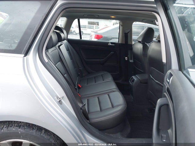 3VWPL7AJ0EM623822 Volkswagen Jetta Sportwagen 2.0l Tdi