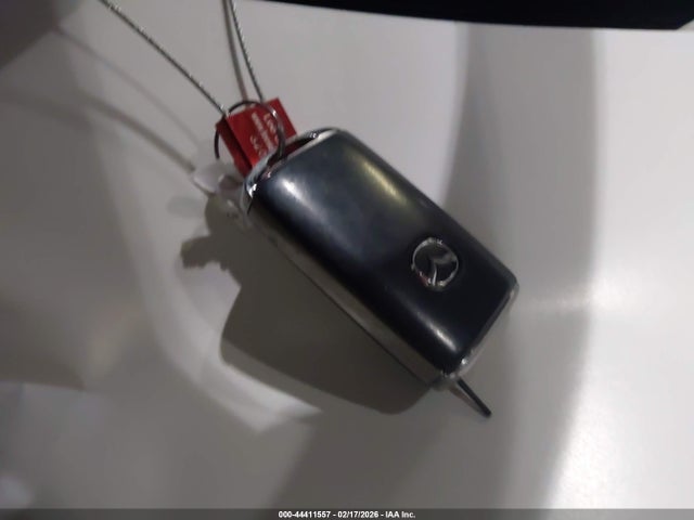 44411557 :رقم المزاد ، 3MVDMBDMXPM528035 vin ، 2023 Mazda Cx-30 2.5 S Premium مزاد بيع