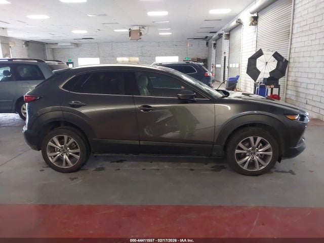 44411557 :رقم المزاد ، 3MVDMBDMXPM528035 vin ، 2023 Mazda Cx-30 2.5 S Premium مزاد بيع