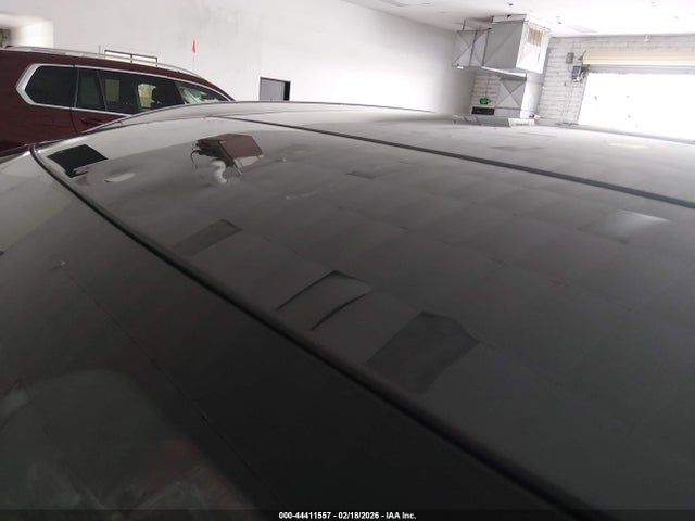 44411557 :رقم المزاد ، 3MVDMBDMXPM528035 vin ، 2023 Mazda Cx-30 2.5 S Premium مزاد بيع